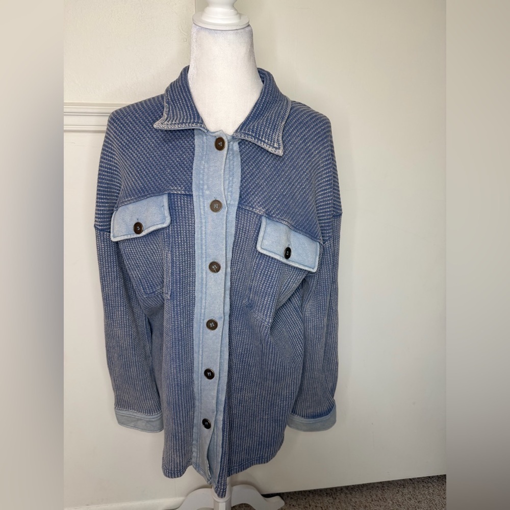 Entro Two-Tone Blue Cotton Jacket size L new without tag